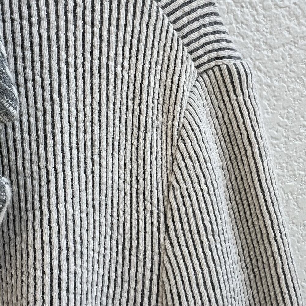 Loft Blazer White & Gray Striped Jacket Sz L Cotton Textured Two Buttons Office - Picture 4 of 6